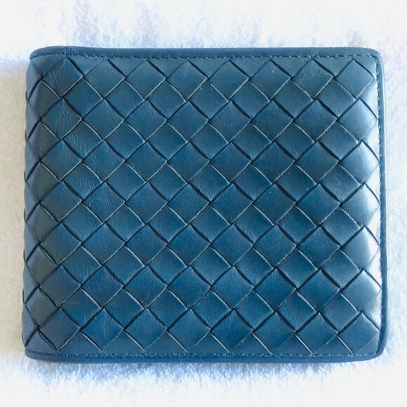 BOTTEGA VENETA BI-FOLD WALLET, Blue in Original Box - Picture 4 of 16
